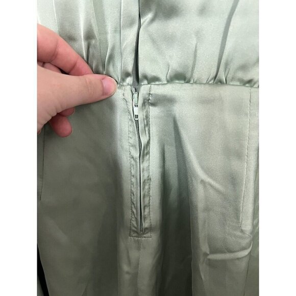 NWT Francesca’s Green Romper Pockets Mint Size Large - Picture 7 of 10